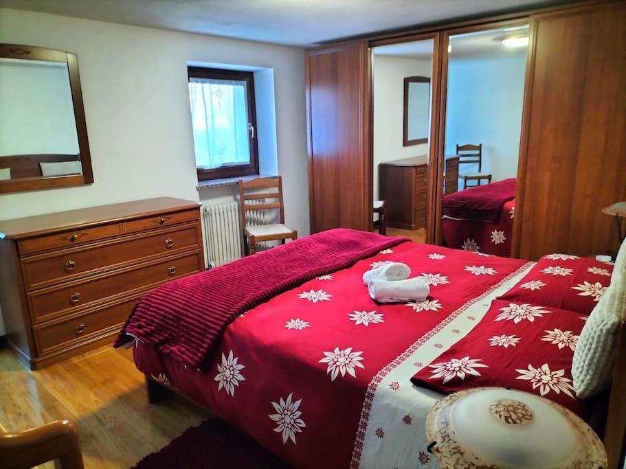 Appartamento Di Montagna Lo Grop Chambave Exterior foto